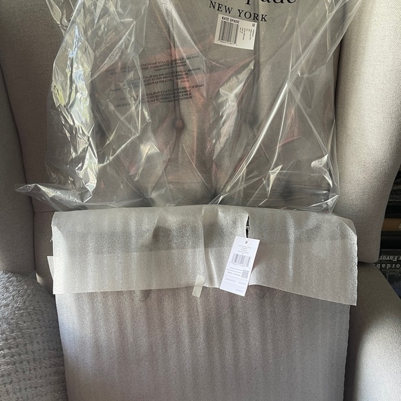 NWT Tags Kate Spade  Bag & Wristlet - Picture 5 of 8